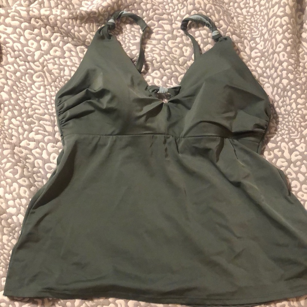 NWT size 20 Cacique swim top green mint teal